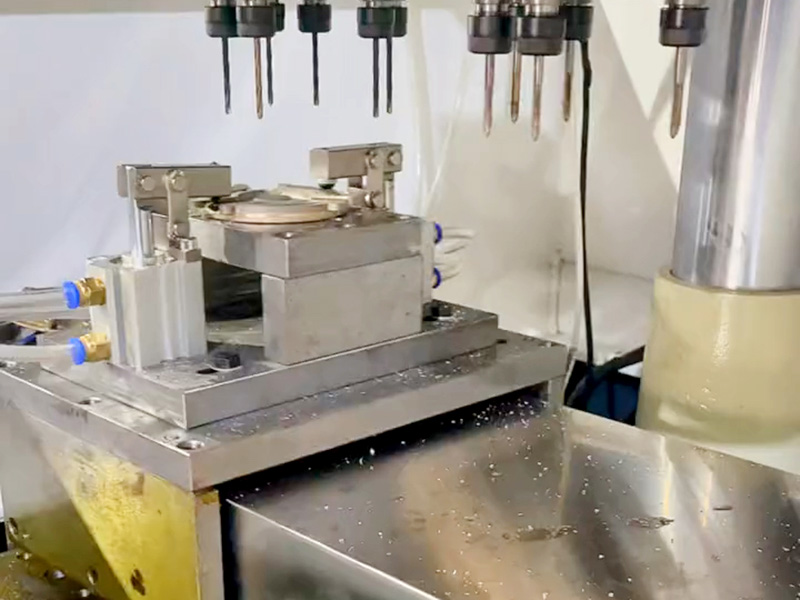 高速鉆攻機好不好？設備特點！