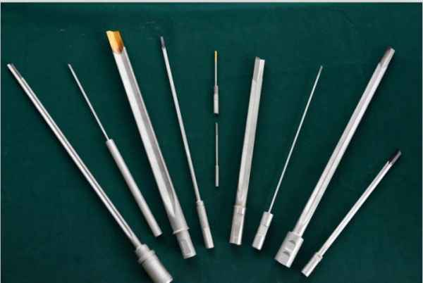 立式深孔鉆所用刀具有哪些,有什么特點和區(qū)別