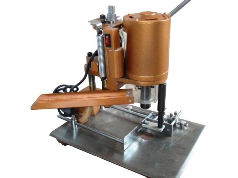 無塵鉆孔機怎么制作？流程特點介紹