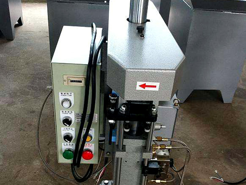 鉆孔機的鉆孔功率多大？